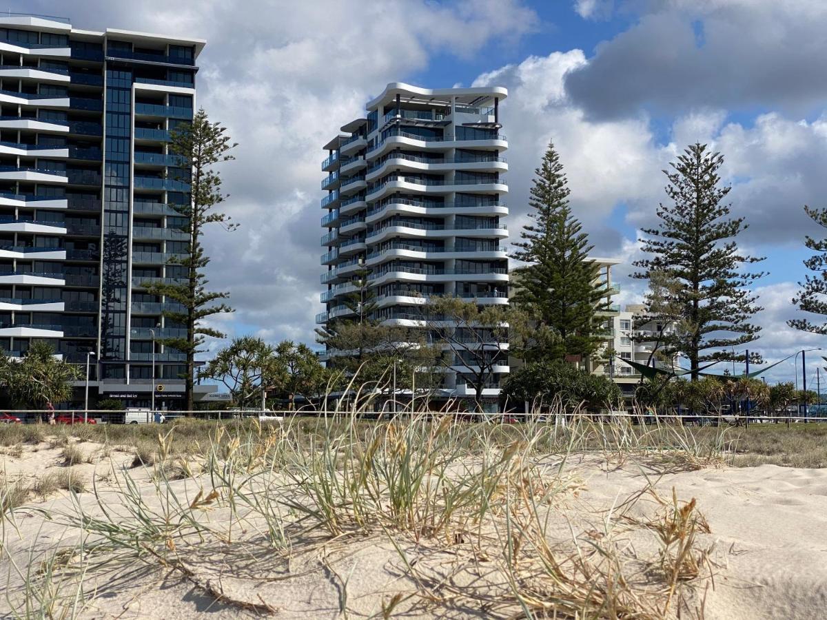 X Kirra Apartments Gold Coast Kültér fotó